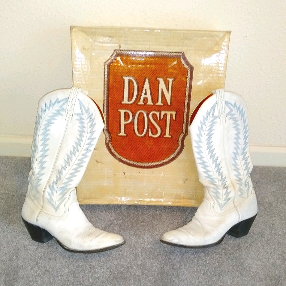 DAN POST BOOTS, white, comfort, quality- Cowgirl!